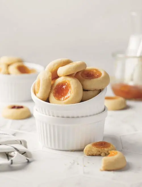 За пределами нашей страны такие печеньки известны как thumbprint cookies что - фото 66