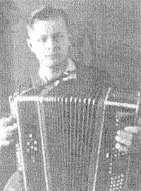 Николай Николаевич Зрячих Валентин Николаевич 1916 года рождения женился на - фото 30