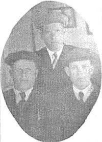 Николай Константин Василий Сабуровы 1939 г Василий родился в 1916 году - фото 69