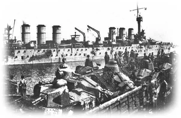 Французские военные корабли прибыли в Одессу 1918 С точки зрения Деникина - фото 46