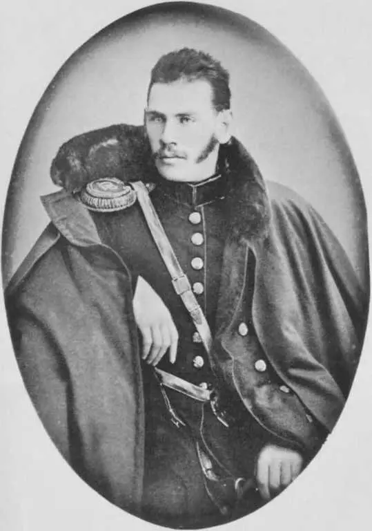 Толстойпрапорщик 1854 г Братья Сергей Николай Дмитрий и Лев Толстые - фото 17