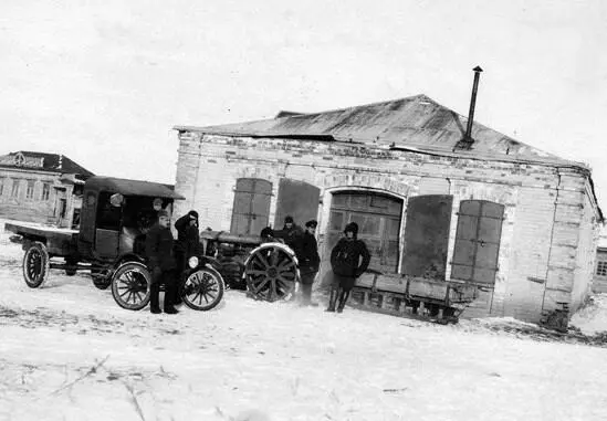 Американская транспортная техника в Сорочинском Courtesy Friends Historical - фото 25