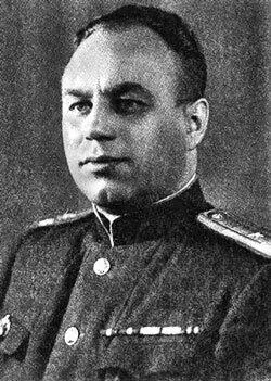 А Д Бесчастнов Родился в пос Фряново Подмосковье в семье рабочего - фото 147