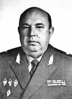 Л П Богданов Свою трудовую деятельность начал пятнадцатилетним подростком - фото 148