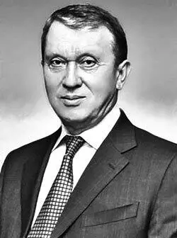 М А Дмитриев Родился в Москве В 1970 г окончил МГИМО и принят на работу во - фото 166