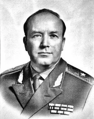 Н А Косов В 1943 г окончил ВШ НКГБ Работал в разведке В 19491956 гг - фото 188