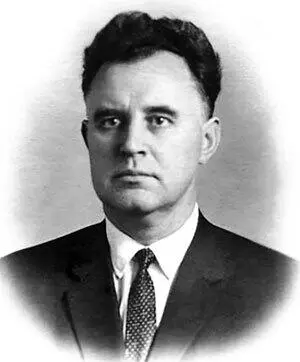 Ф Д Кудашкин Участник Великой Отечественной войны C 1947 г работал в УМГБ - фото 192