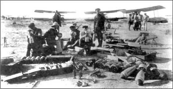 На аэродроме 25го авиаотряда в районе станции Каган август 1920 года - фото 81