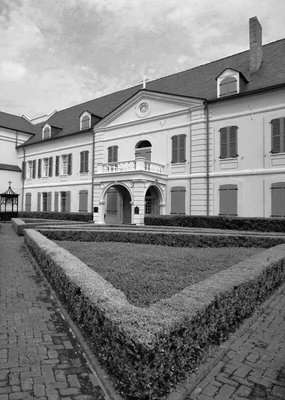 Монастырь урсулинок в Новом Орлеане Ступив на американскую землю новый - фото 30