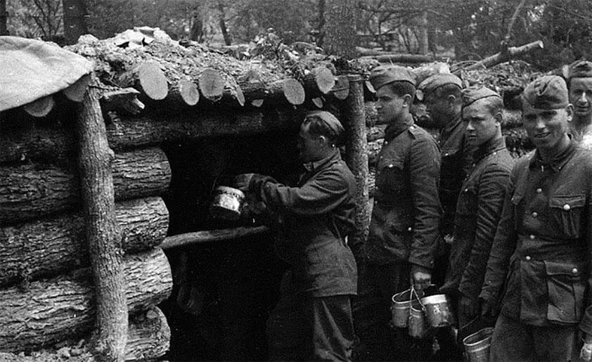 Коллаборационисты охотники за партизанами Крым 1943 год С 24 августа в - фото 17