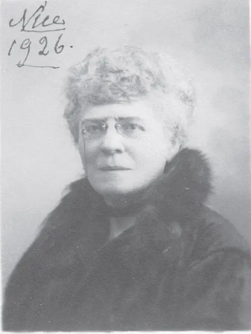 Невельская Ольга Геннадиевна Ницца 1926 г Беннигсен Марина слева и Анна - фото 6