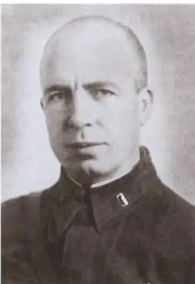 Евгений Иванович Мирковский Алексей Николаевич Ботян Октябрь 1941 г - фото 22