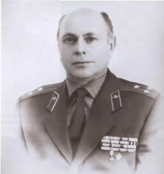 Полковника Н Ботян Советские танки на улицах Праги 1968 г А Н Ботян - фото 34