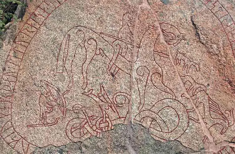 Лучник на лыжах изображенный на руническом камне U 855 из Боксты Швеция - фото 52
