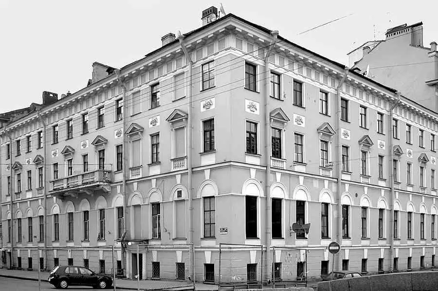 Дом 324 по Миллионной улице Современное фото История участка восходит к - фото 115