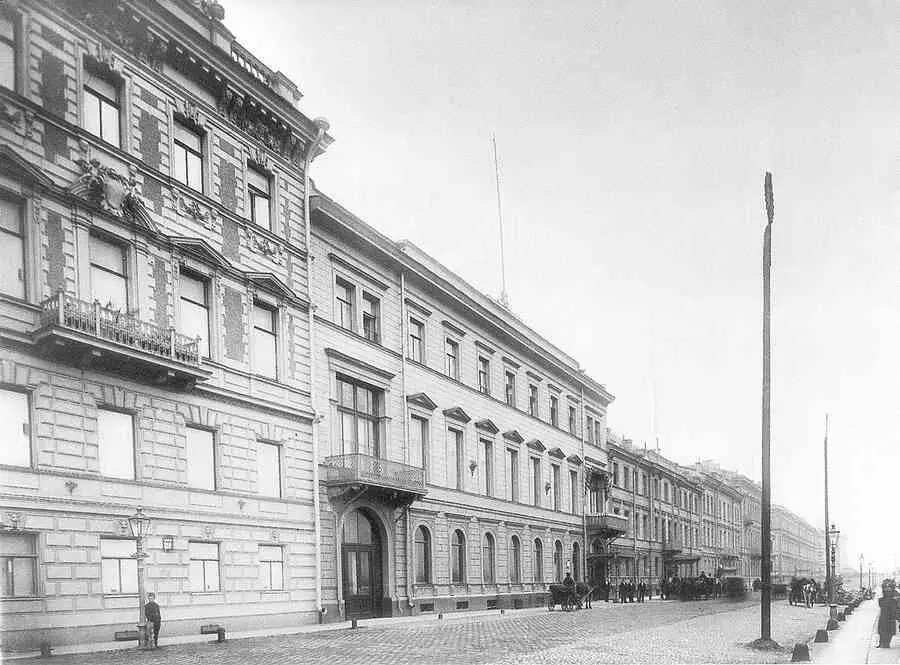 Французская набережная Перспектива от дома 10 Фото 1912 г В начале 1884 - фото 465