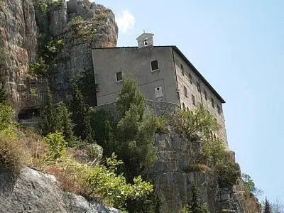 Ил 180 Скит Св Онуфрия на Морроне Eremo di SantOnofrio al Morrone близ г - фото 225