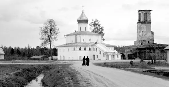 Крыпецкие перипатетики Проснувшись Исайя рассказал сон игумену и братии - фото 44
