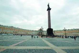 Дворцовая площадь в СанктПетербурге Снято с одной точки Слева через - фото 58