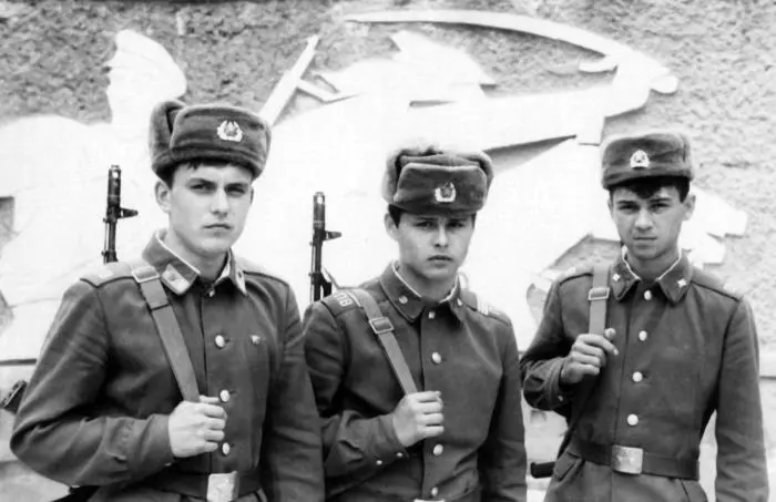 Участники боя на участке 13й пограничной заставы ТахтаБазарского пограничного - фото 15