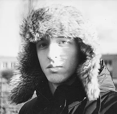 Родился в 1980 году в Калининграде окончил философский факультет - фото 6