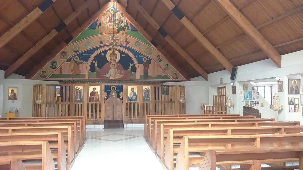 Монастырский храм в ГватемалаСити в Zona Uno Службы в них ведут - фото 33