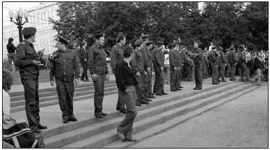 Ожидается митинг лето 1988 г Дээсовцы идут июнь 1988 г Объединенные изб - фото 42