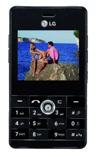 Стандарт GSM 90018001900 Дисплей 2 TFT 176х220 262 тысячи цветов Камера 2 - фото 42