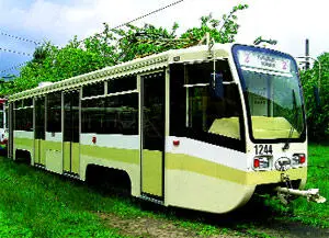 В свою очередь КТ не раз писала о живучести паровозных технологий в - фото 38