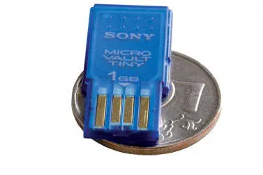 Всем приехавшим Sony подарила по фильму Казино Рояль записанному на - фото 26