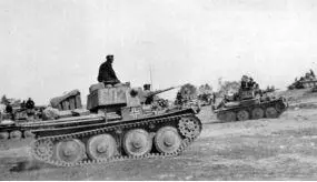 Танки PzKpfw38t 7й танковой дивизии на марше Я буду описывать такими - фото 5