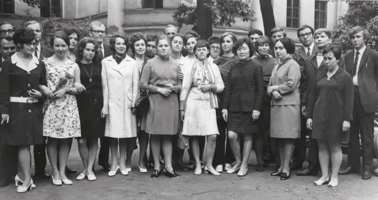 Первый выпуск факультета психологии ЛГУ В 1966 г на первый курс факультета - фото 32