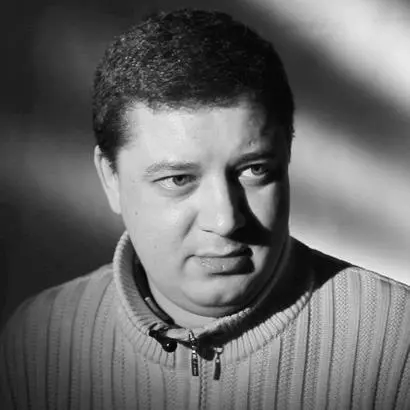 Писатель режиссер Родился в Нижнем Новгороде в 1979 году Окончил ННГУ по - фото 11