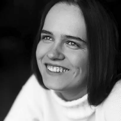 Преподаватель писатель Окончила магистратуру Литературное мастерство Высшей - фото 8
