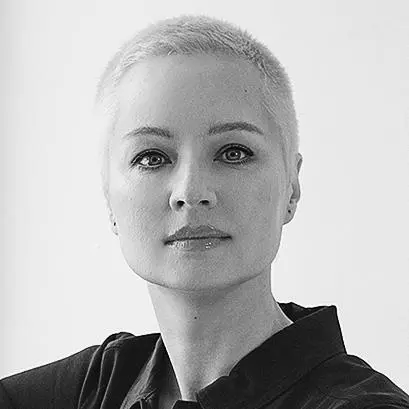 Работала редактором журналов Allure и Glamour писала для Vogue Медузы - фото 8
