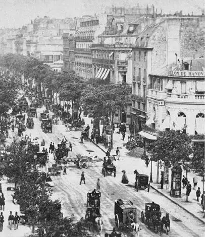 Оживленный Итальянский бульвар куда фирма Cartier переехала в 1859 году и - фото 6