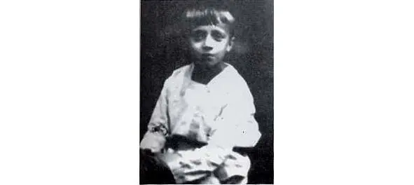Юра сын Есенина и Анны Изрядновой Вернёмся в 1925 год Анну Изряднову Есенин - фото 20