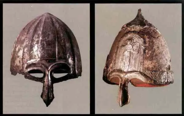 Шлем из села Никольское Орловской обл XIII в ГЭ Шлем Мстислава Юрьевича и - фото 95