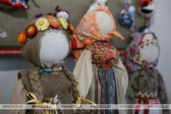 Служба новостей ВГ 28112019 Праздник белорусской куклы с десятками - фото 18