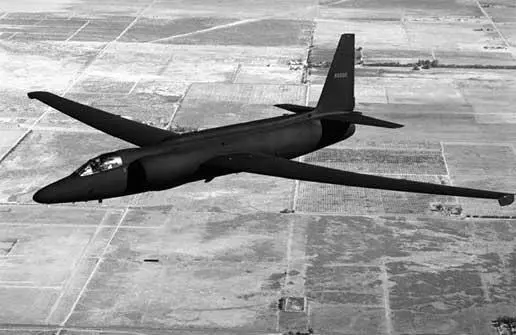 Американский высотный самолетразведчик U2 Неофициальное название модификации - фото 3
