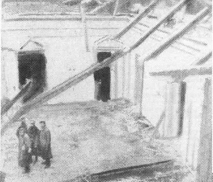 На месте взрыва Именно эти анархисты около двух лет мешают нам вести - фото 46