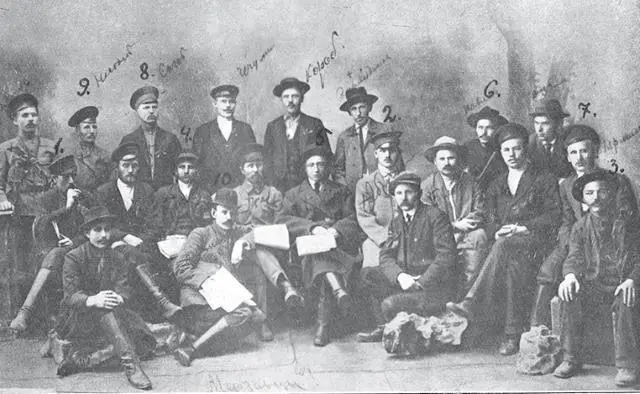 Алапаевские убийцы Фотография из французского издания книги НА Соколова - фото 64