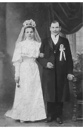 Свадьба Антона Дементьевича и Леокадии Паукс Резекне Режице 1895 Но в 1939 - фото 6