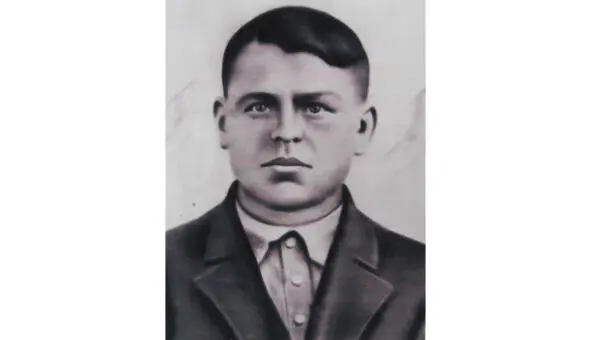 Кононенко Тимофей Константинович Родился 29 января 1908 г в ст Октябрьской - фото 56