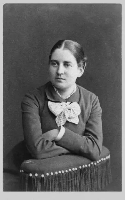 Серафима Карчевская 8 июня 1880 г На обороте фотографии подпись Милейшему - фото 41