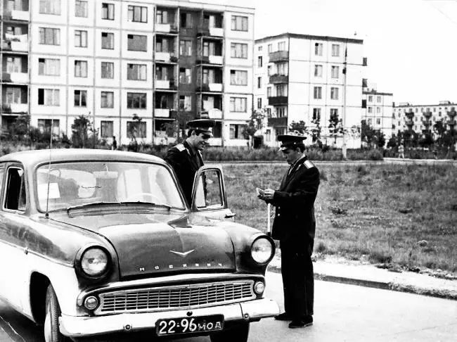 Знаменитого боксера В Агеева узнавали автоинспекторы Образ Агеева продолжал - фото 5