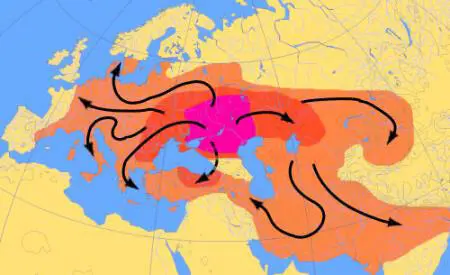 Расселение индоевропейцев в IVIII тысячелетиях до н э Около 3300 г до н э - фото 1