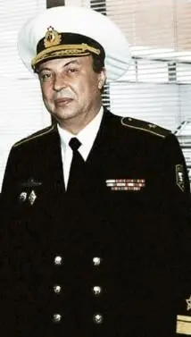 Командир 2 дивизии 19871994 годы контрадмирал в отставке Ревин ГА Автор - фото 2