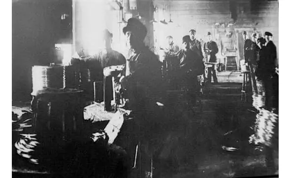 Икшанский проволочногвоздильный завод С 1907 года на Икше открылось первое - фото 19