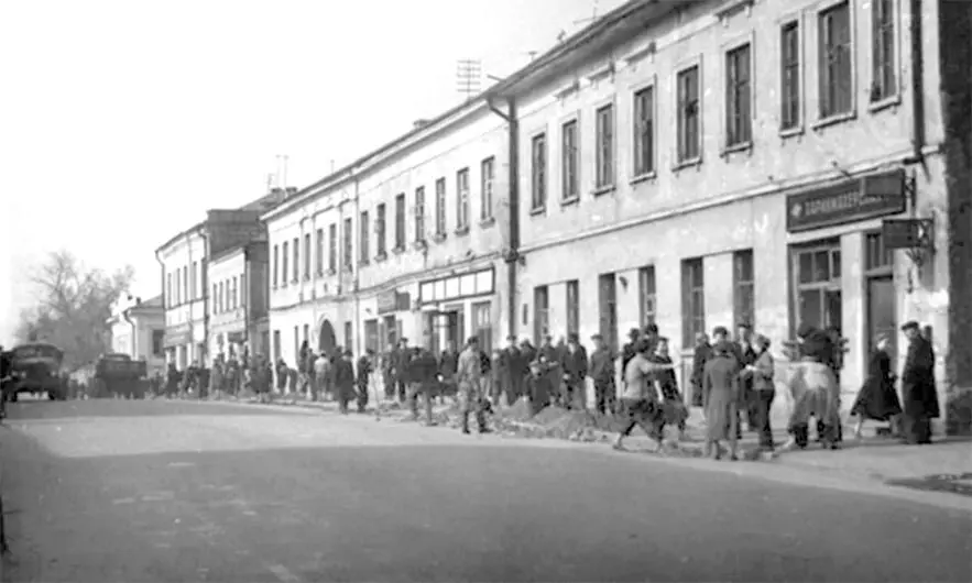 Серпухов Благоустройство на улице 1й Московской 1959 г Взято на сайте - фото 14